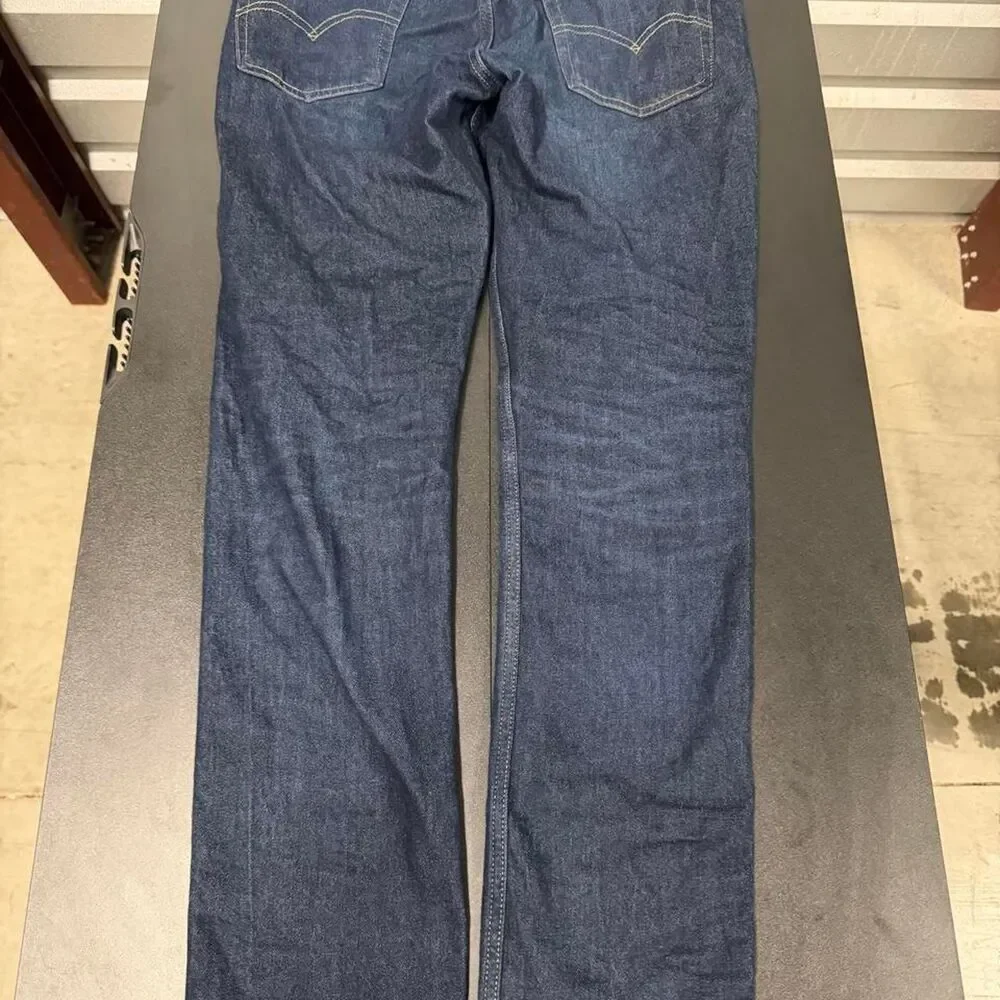 Levi-s Men's Blue and Navy Jeans